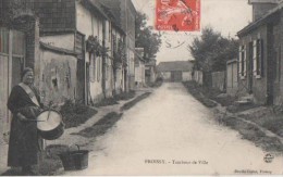 .TAMBOUR DE VILLE ( Femme .) - Froissy