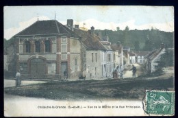 Cpa Du 77 Chalautre La Grande - Vue De La Mairie Et La Rue Principale   ...  Villiers Saint Georges , Provins   PY13 - Villiers Saint Georges