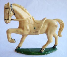 FIGURINE STARLUX CHEVAL-  1954 Blanc (1) - Starlux