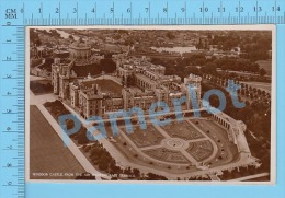 CPA Photo ( Windsor Castle From The Air Showing East Terrace ) Post Card Carte Postale Recto/verso - Windsor