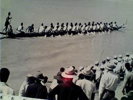 CAMBODGE INDOCHINE VIETNAM  UNE PIROGUE DE COURSE SU MEKONG FOTOGRAFICA  N1960 EO10987 - Aviron