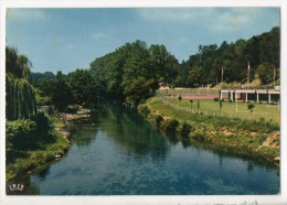 64 - SAINT-PALAIS . LA BIDOUZE LE LONG DU PARC DES SPORTS ET DU CAMPING MUNICIPAL . COURS DE TENNIS - Réf. N°7713 - - Saint Palais