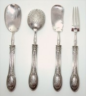 Service à Bonbons 19ème En Argent Monogramme Acanthe Perles Edouard Corvasier - Silverware