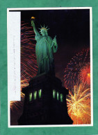 New York Statue Of Liberty Fireworks - 2 Scans - Statue De La Liberté