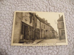 A223. CPA 63 .MONTAIGUT-en-COMBRAILLE .  Rue De La Chapelle.   Beau Plan Animé. Non Ecrite - Montaigut