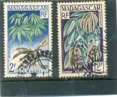 1957 MADAGASCAR Y & T N° 332 - 334  ( O ) Manioc Et Vanille - Gebraucht