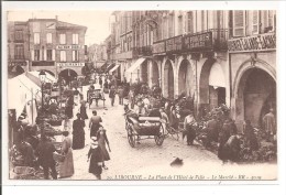 33 - LIBOURNE - La Place De L'Hôtel De Ville - Le Marché - Libourne