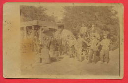 158220 / Combine Harvester TRACTOR , PEOPLE VILLAGE  -  Bulgaria Bulgarie Bulgarien Bulgarije - Tracteurs