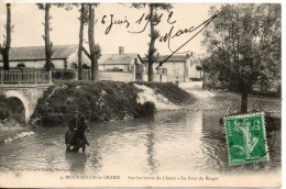 51. Mourmelon Le Grand. Sur Les Bords Du Chenu. Le Pont Du Berger - Mourmelon Le Grand