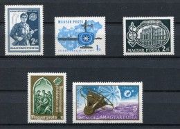 Hungary 1967. Yvert 1887, 1888, 1928, 1929, 1930 ** MNH. - Ongebruikt