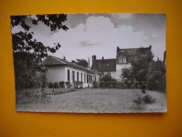 Cpsm   NEAUPHLE LE CHATEAU  -  78  -  La Maison De Repos  -  Yvelines - Neauphle Le Chateau