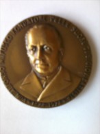 Medaglia In  Bronzo - D. Mm.40 -g. 36.9 - Ven Alfonso M. Fusco ,Fondatore Delle Suore Di S. G. Battista.1878 -1978. - Sonstige & Ohne Zuordnung