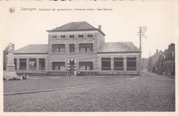 ZWEVEGEM : Monument Der Gesneuvelden, Gemmente School, Deerlijkstraat - Zwevegem