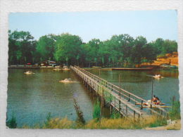 CP 40 Landes  HAGETMAU - Parc D'attractions - Golf Miniature - Pêche - Pédalos - Train Du Far West - Lacs D'Halco  1970 - Hagetmau