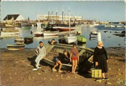 Lesconil Le Port Bon Etat Coins Légèrement émoussés - Lesconil