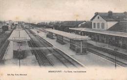 Mirecourt      88      Intérieur De La Gare   ( Voir Scan) - Mirecourt