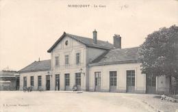 Mirecourt      88      La Gare   ( Voir Scan) - Mirecourt