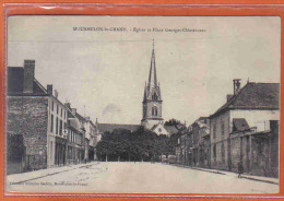 Carte Postale 51. Mourmelon-le-Grand église Et Place G. Clémenceau   Trés Beau Plan - Mourmelon Le Grand