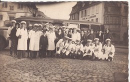 Carte Postale Photo OBERNAI (Bas-Rhin) BUS-Groupe Place Hôtel De Ville-Hôtel De La Couronne-PHOTO 1 - - Obernai