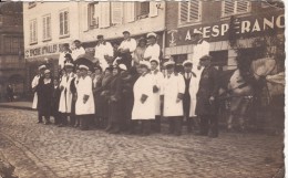 Carte Postale Photo OBERNAI (Bas-Rhin) Groupe - Restaurant " A L'Espérance " Publicité Hoffnung Bier-Bière-PHOTO 2 - - Obernai