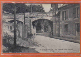 Carte Postale 95. Valmondois  La Passerelle Du Chateau  Trés Beau Plan - Valmondois