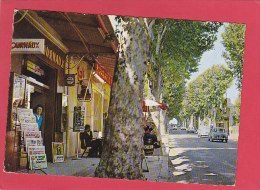 CPSM -  LUYNES - L'avenue Principale - Journaux Bar - Autos Dauphine - Luynes