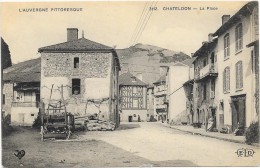 CHATELDON  CPA(63)  La Place - Chateldon