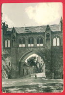 158808 / Neubrandenburg - FRIEDLANDER TOR , ZWINGER AUS DEM 15 , JH. NACH DER  RESTAURIERUNG - Germany Deutschland - Neubrandenburg