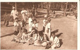 ALGERIE : Scènes Et Types - Jeunes Yaouleds. CPA Très Animée. - Enfants