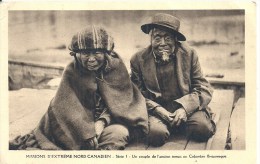 Missions D'Extrême Nord Canadien - Vers 1900 - Gros Plan - COLOMBIE BRITANNIQUE - UN Couple De L'ancien Temps - Nunavut