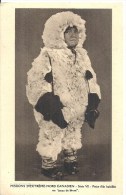 Missions D'Extrême Nord Canadien - Vers 1900 - Gros Plan -  Petite Fille Indienne Habillée En "peau De Lièvre" - Nunavut