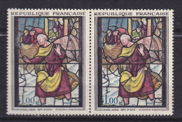 FRANCE N°1377 1F POLYCHROME VITRAIL DE L´EGLISE DE STE FOY POINT NOIR DANS LE TPS DE GAUCHE + SAC ROUGE** - Unused Stamps