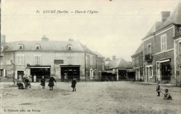 CPA LUCHE PRINGE , Place De L'église - Luche Pringe