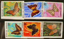 GABON: PAPILLONS (yvert 304/309)  Serie Complete NON DENTELEE * * Imperf MNH - Papillons