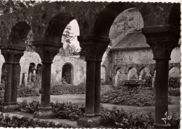 29-----PLOUGASTEL-DAOULAS --le Cloître De L'ancienne Abbaye Romane Avec Ses élégantes Col...--voir 2 Scans - Plougastel-Daoulas