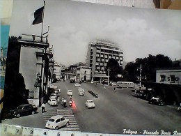 FOLIGNO - PIAZZALE DI PORTA ROMANA AUTO CAR  DISTRIBUTORE ESSO AUTOBUS  HOTEL  UMBRIA   VB1963  EP12251 - Foligno