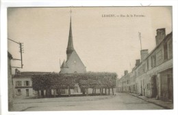 CPA LESIGNY (Seine Et Marne) - Rue De La Fontaine - Lesigny