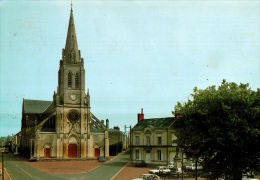 CPM MAYET ,  L'église - Mayet