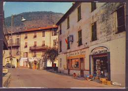 CPM   De   L ESCARENE   Alpes Marit        Route De SOSPEL   Le 7 8 1985   MAGASINS - L'Escarène