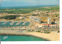 SAINT CYPRIEN PLAGE - LE NOUVEAU PORT AU SECOND PLAN LE VILLAGE DE SAINT CYPRIEN - Saint Cyprien