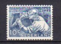 PAYS BAS     Neuf *    Y. Et T.   N° 568       Cote: 2,00 Euros - Unused Stamps