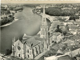 CPSM 33 LANGON VUE AERIENNE L EGLISE ET LA GARONNE   Grand Format 15 X 10,5 - Langon