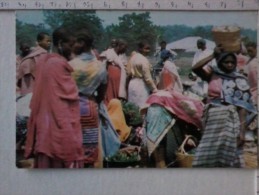 Cart -  Africa - Tanzania - Market Day In Northern Part Of Tanzania. - Tanzanie