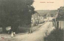 Nov14 779: Poissons  -  Rue Principale - Poissons