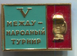 BOXING - BOX RING, V. International Tournament 1974. Soviet Union Russia, Vtg. Pin, Badge, 30 X 20 Mm - Boxeo