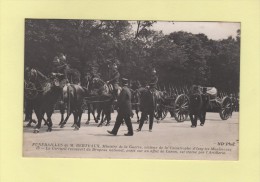 Funerailles De M. Berteaux - Ministre De La Guerre - Le Cercueil Recouvert Du Drapeau National - Other & Unclassified