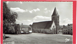 LONGNY AU PERCHE 1965 BAS DE LA PLACE EGLISE SAINT MARTIN CAFE DU COMMERCE HOTEL SAINT PIERRE CARTE EN BON ETAT - Longny Au Perche