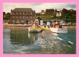 CPM  PLOUBAZLANNEC L EMBARCADERE DES VEDETTES A LA POINTE L ARCOUEST - Ploubazlanec