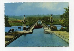 CP , 45 , BRIARE , Le Pont-Canal - Briare