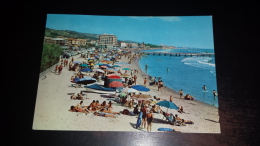 C-24371 PORTO SAN GIORGIO PANORAMA DELLA SPIAGGIA A SUD AUTO D'EPOCA PONTILE ALBERGHI HOTEL - Fermo